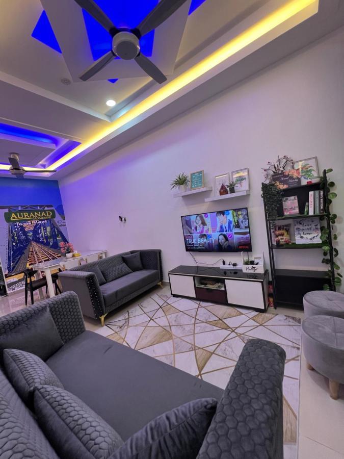 Auranad Guest House Tanah Merah Wifi-Netflix Exterior foto
