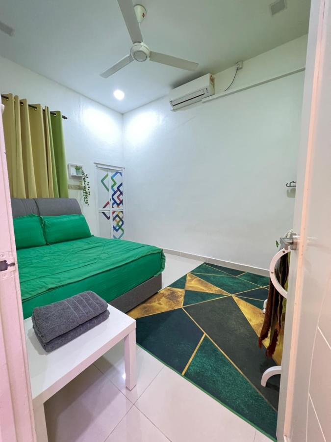 Auranad Guest House Tanah Merah Wifi-Netflix Exterior foto